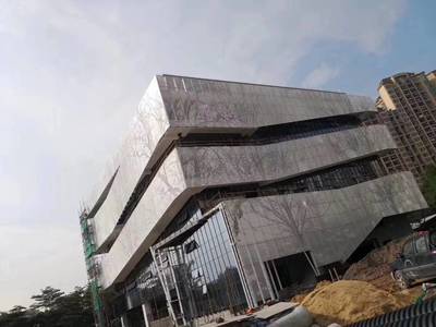 镂空屏风 铝单板雕刻窗花 方管铝型材窗花